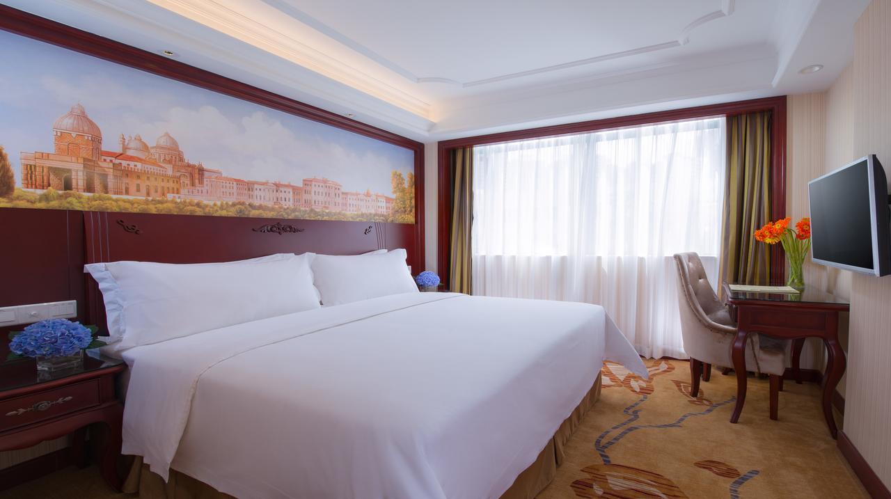 Vienna Hotel Shanghai Pudong Lujiazui Jinqiao Exterior photo